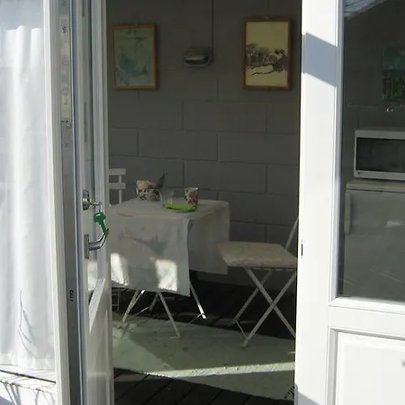 Vejby Bed and Breakfast *